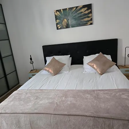 Apartment Cosy Proche De Paris *